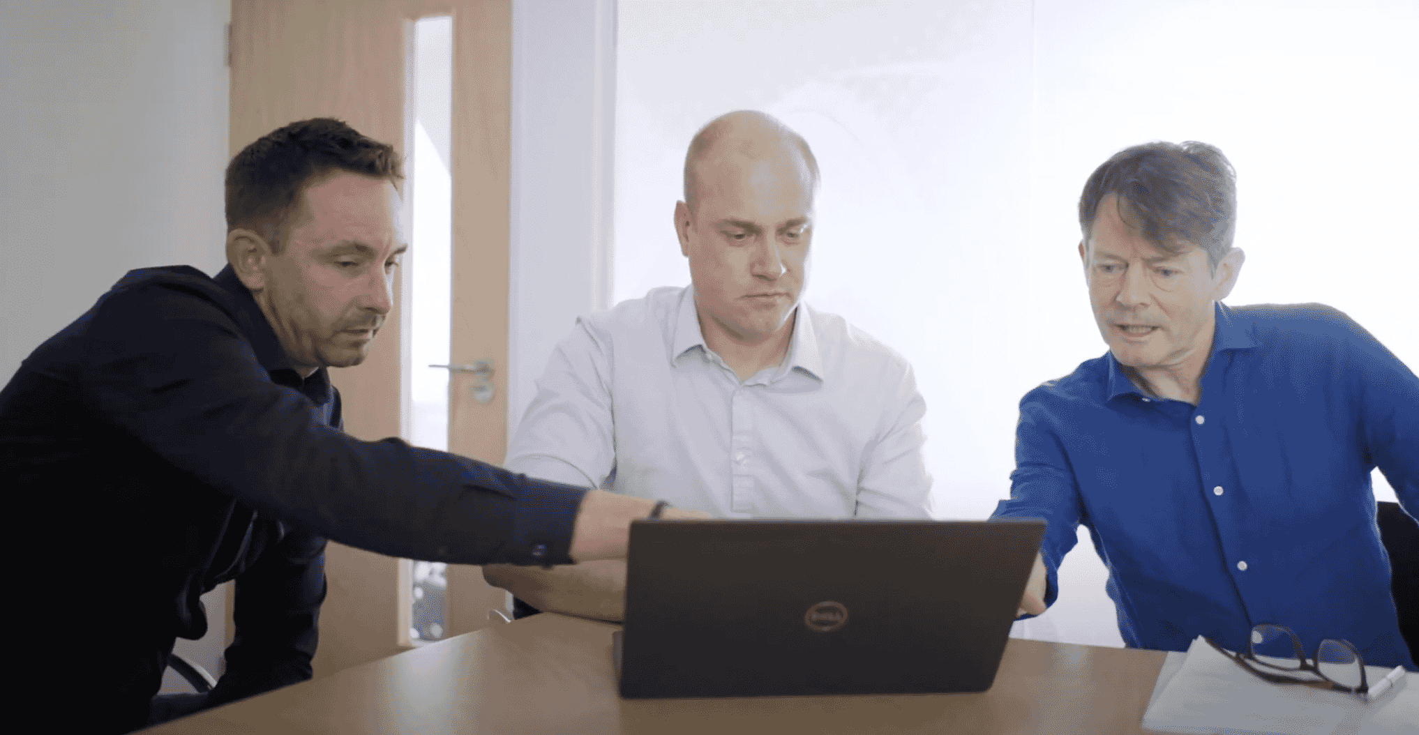 6efdbb3a062c190a30a3066949e006de